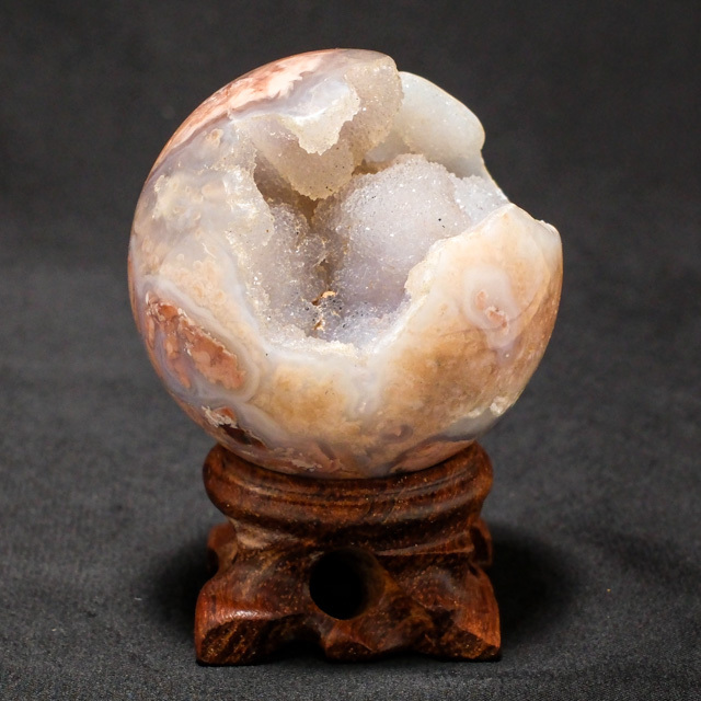 希少マダガスカル産✿ピンクアゲート(ジオード桜瑪瑙)　ユニコーン 特選】桜瑪瑙ジオード丸玉 55mm フラワー結晶 招福招財 マダガスカル産