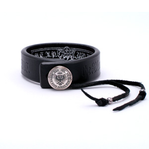 String & Button Wristband (eagle)