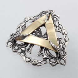 黄金騎士 エンブレムブローチ -大河 ver.-