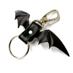 BAT WING キーホルダー C - SKULL STUDS