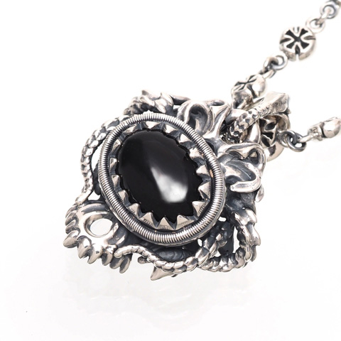 BLACK CLOUD TOP