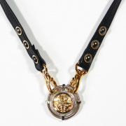 紋章ネックベルト D.C.27 ゴールド col.