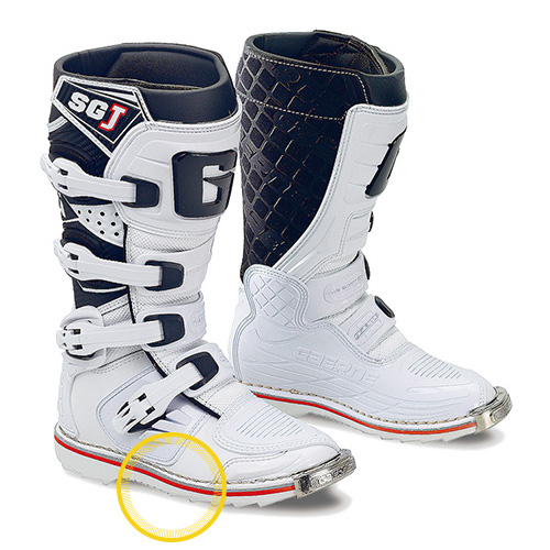 ミッドソール修正（500円玉大以上） / エスジー・ジェイ