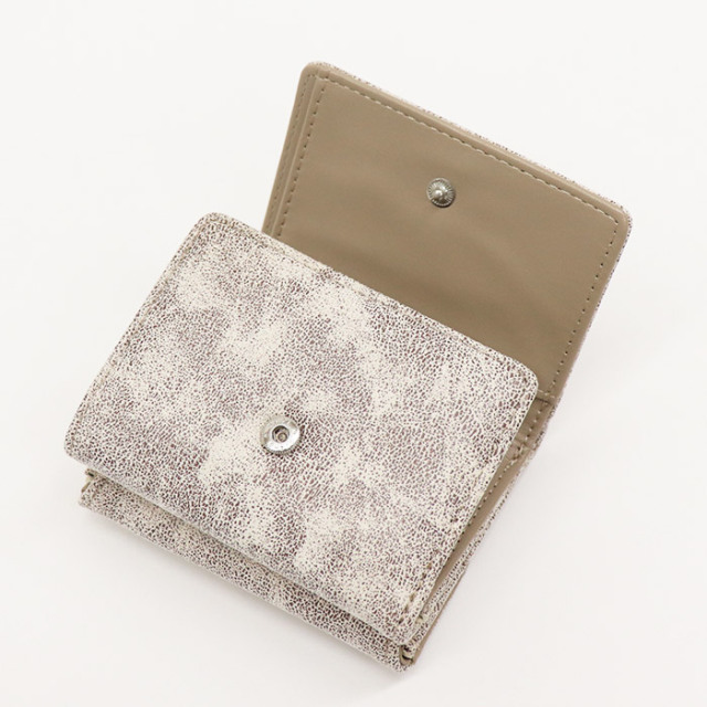 X-girl エックスガールDISTRESSED FAUX LEATHER MINI WALLET 三つ折りウォレット 105244054012