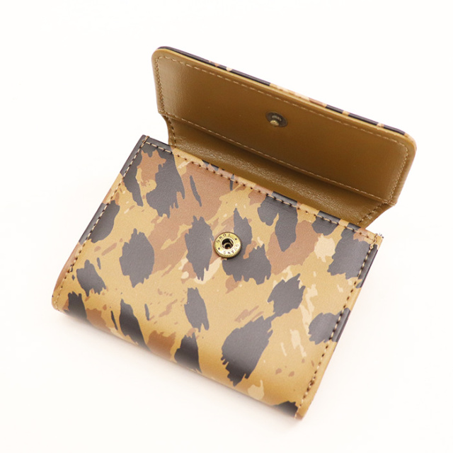 X-girl エックスガール MILLS LOGO FAUX LEATHER MINI WALLET 三つ折りウォレット 105253054012