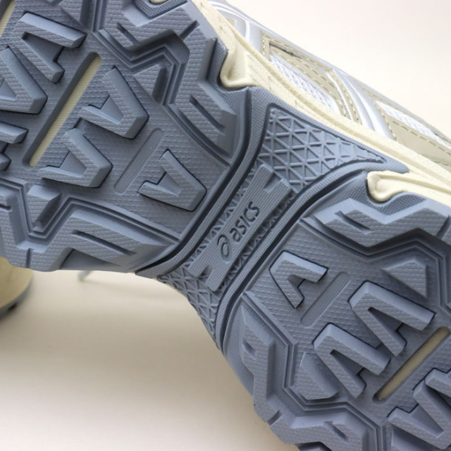 asics,アシックス,スニーカー,1203A536