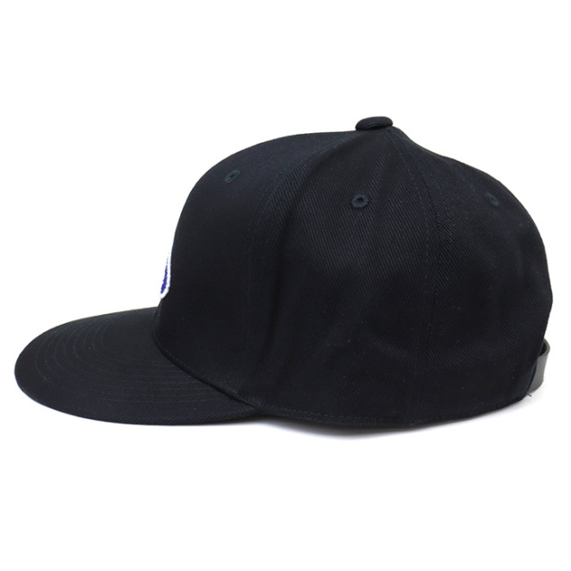 XLARGE エクストララージ オーバルロゴ 6パネルキャップ 101252051003