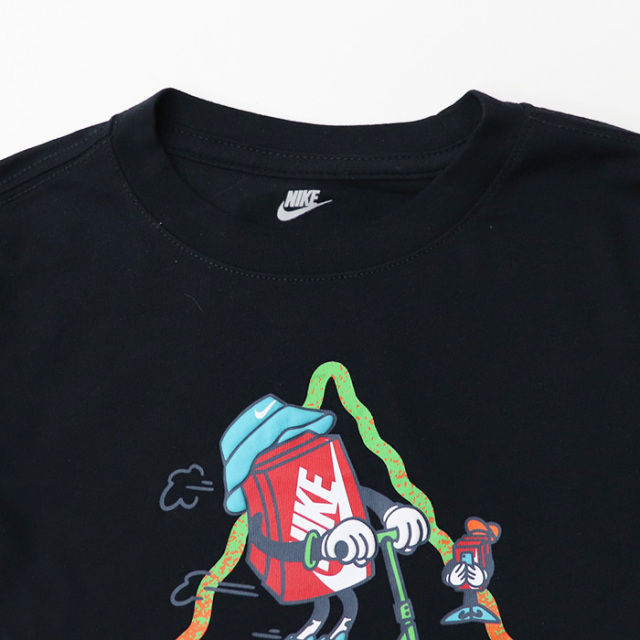 NIKE ナイキ キッズ 半袖Tシャツ 68N061-023
