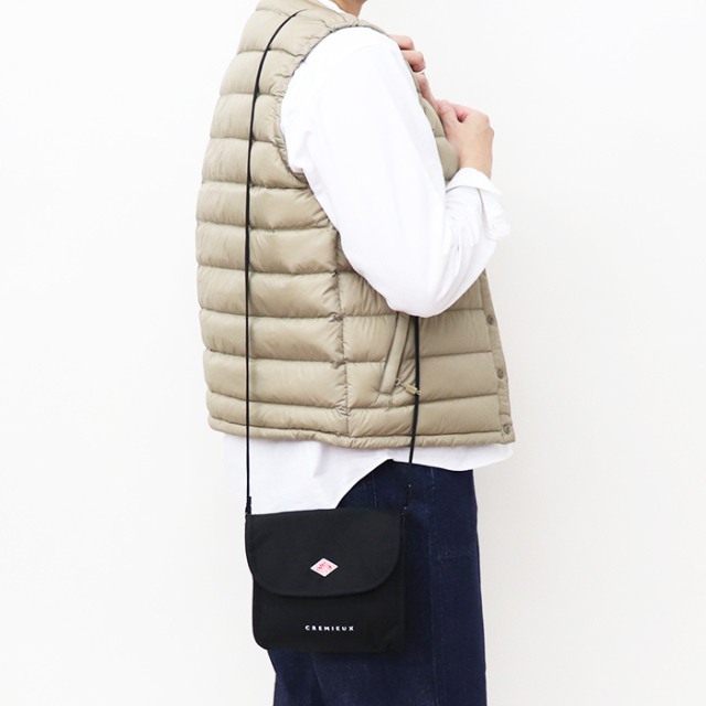 DANTON ダントン コーデュラナイロン ショルダーバッグ CREMIEUX