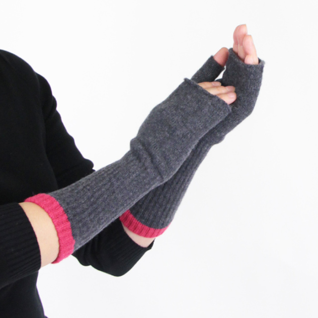 ROBERT MACKIE　ロバートマッキー　フィンガーレス手袋　スマートフォン対応　GL772