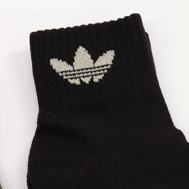 adidas,アディダス,キッズソックス,IXQ43