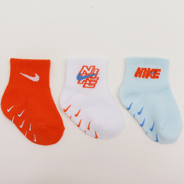 NIKE ナイキ ベビー グリッパー ソックス (3足) NN1252-G25