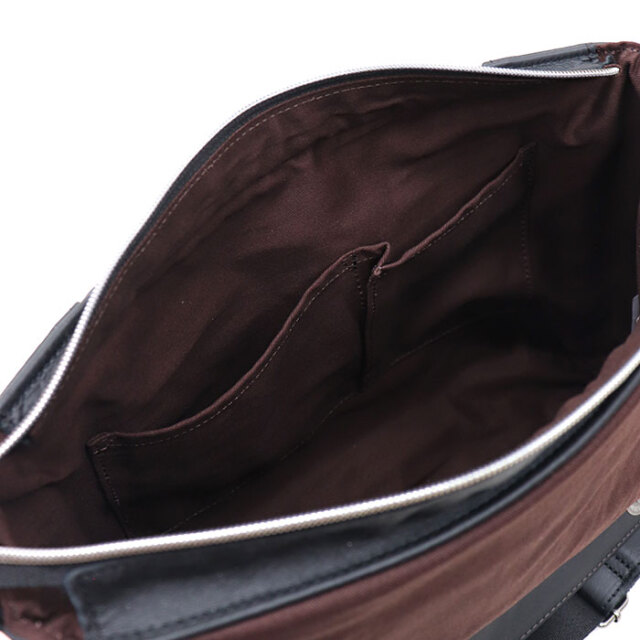 新品！DOUBLES(ダブルス) イタリアンレザー　フラップ　ショルダーバッグ DOUBLES ダブルス フラップショルダーバッグ イタリアンソフト