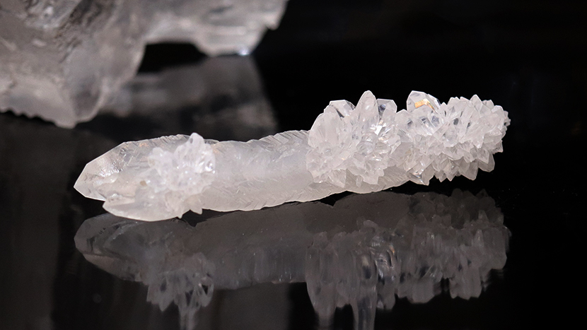 アポフィライト