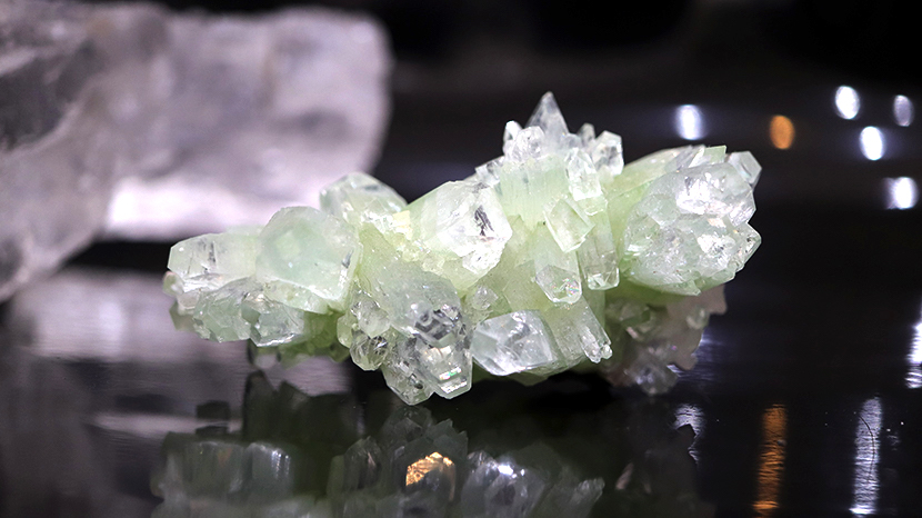 グリーンアポフィライト