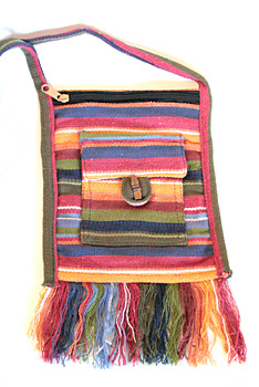 バッグ■ふさ付き斜め掛けポシェット（02）