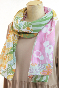 パッチワーク風エスニック柄ストール