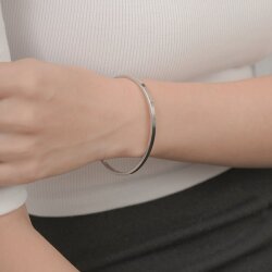 シンプルラインステンレスバングルブレスレット