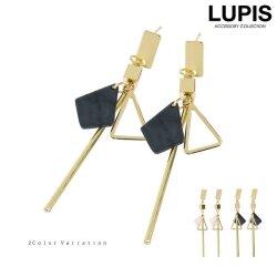 シェルプレートトライアングルバーピアス