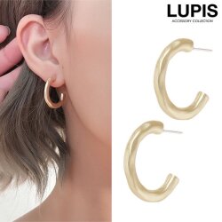 マットメタルフープピアス