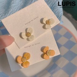 シンプルフラワーピアス