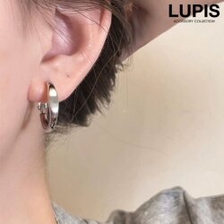 フラットシルバーフープピアス