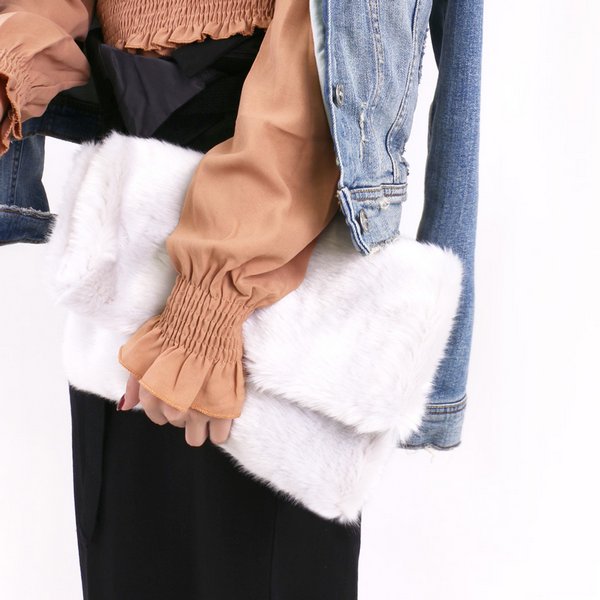 2wayモコモコファークラッチバッグ【送料無料】 - 激安クラッチバッグ