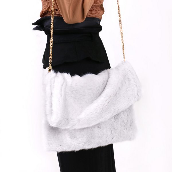 2wayモコモコファークラッチバッグ【送料無料】 - 激安クラッチバッグ