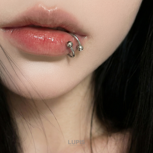 スパイラルバーベルボディピアス/ボディピ/軟骨ピアス/ジュエル/へそ