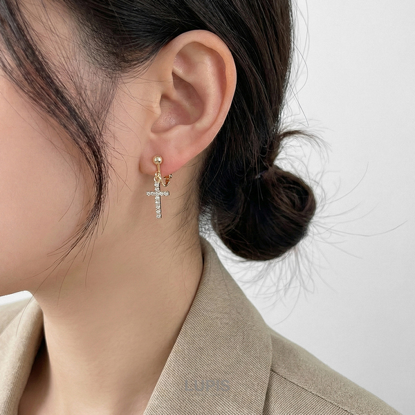 シャインクロスイヤリング | 激安イヤリングの通販販売 - ルピス(LUPIS)