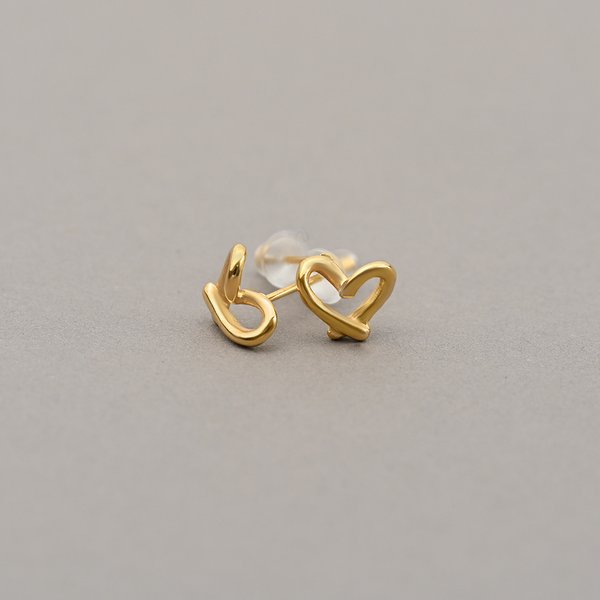 鑑別書付】天然4ct ハート ルビー ステンレス アレルギーフリー