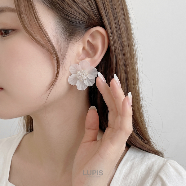 クリアビーズフラワーピアス | 激安ピアスの通販販売 - ルピス(LUPIS)
