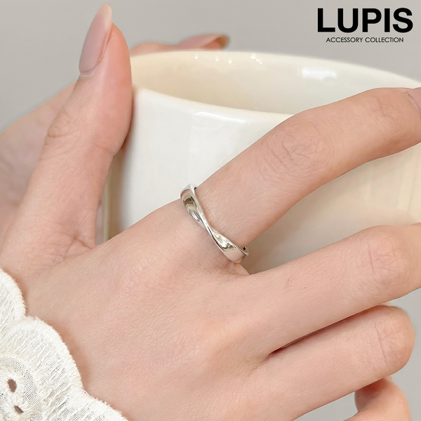 ツイストラインシルバーリング - リング（指輪）を激安で通販販売