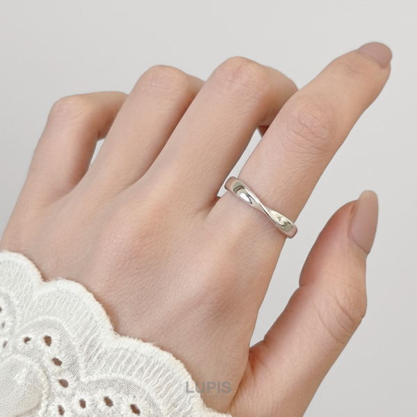 シルバーアクセサリー Twist ring ツイストリング シルバー Rolling Sv