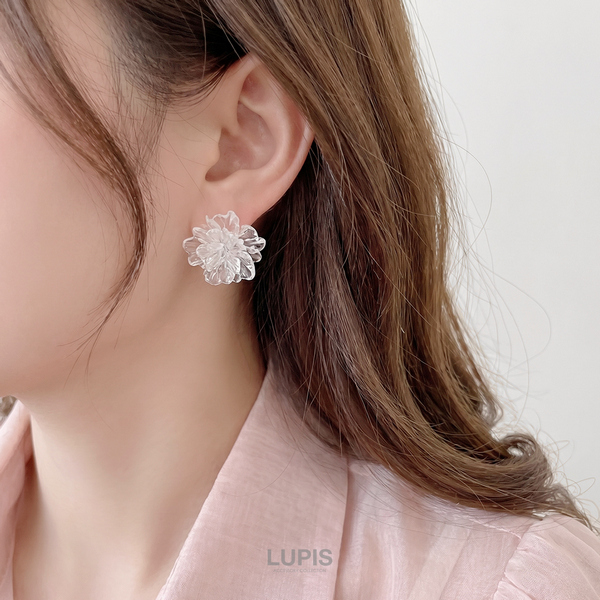 クリアフラワーピアス | 激安ピアスの通販販売 - ルピス(LUPIS)