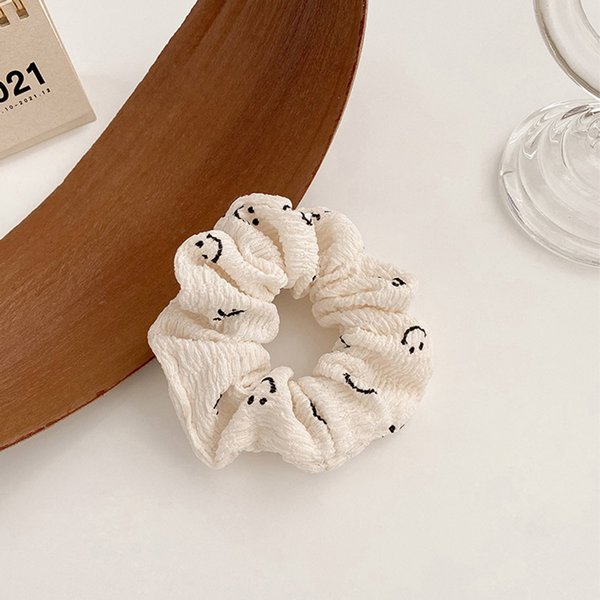 スマイルマークシュシュ - ヘアアクセサリーを激安で通販販売