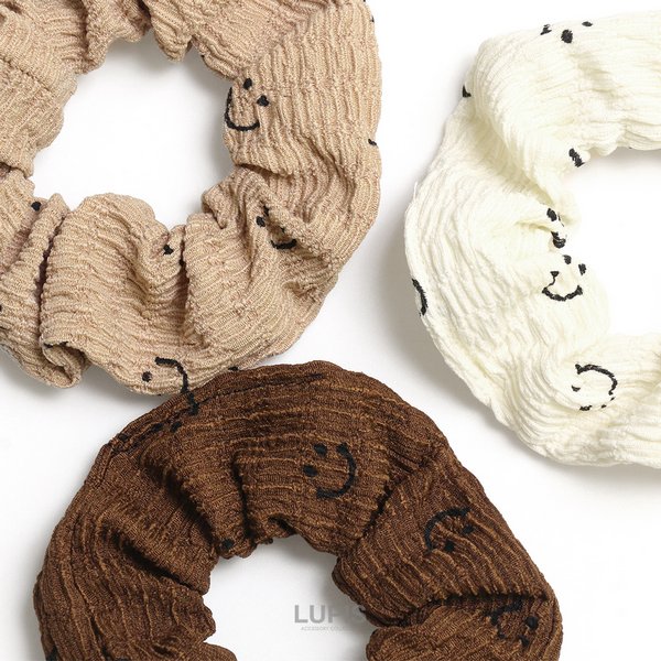 スマイルマークシュシュ - ヘアアクセサリーを激安で通販販売