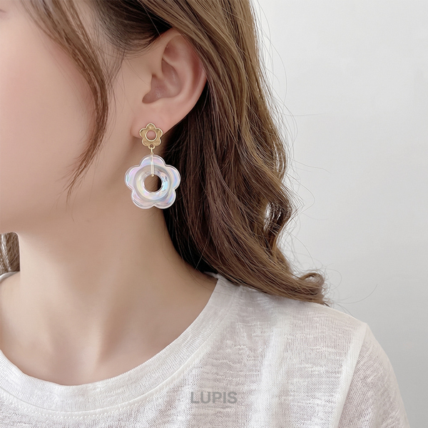 オーロラ×メタルフラワーピアス | 激安ピアスの通販販売 - ルピス(LUPIS)