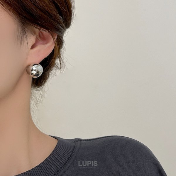   ボールデザイン フープピアス 約2.5cm ボールデザイン フープピアス 約2.5cm ボールデザイン フープピアス 約