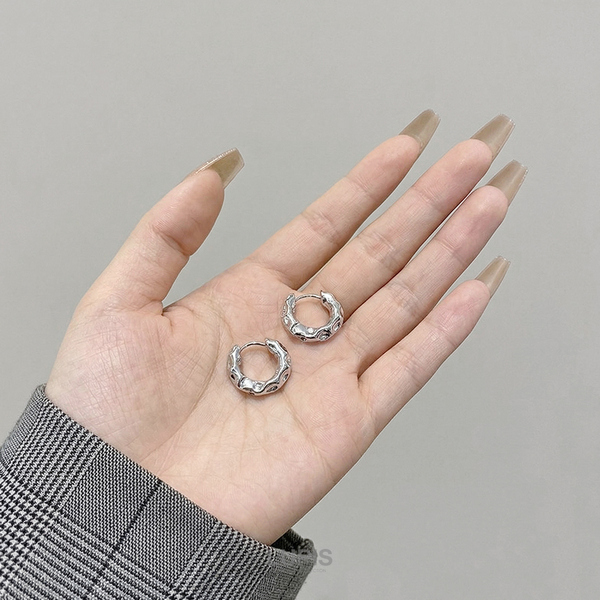変形メタルフープピアス - ピアスを激安で通販販売 | プチプラ