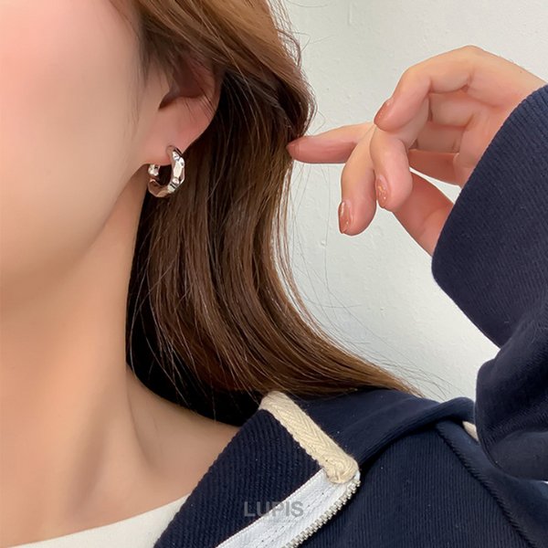 変形メタルフープピアス - ピアスを激安で通販販売 | プチプラ