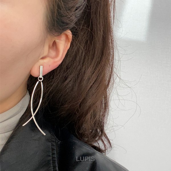 【エレガント】ピアスフープ マイ LV チェーンで格上げコーデ 国内発送】Louis Vuitton ピアス フープ マイ LV チェーン