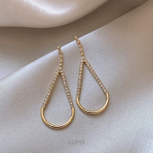 ドロップフレームピアス - ピアスを激安で通販販売 | プチプラ