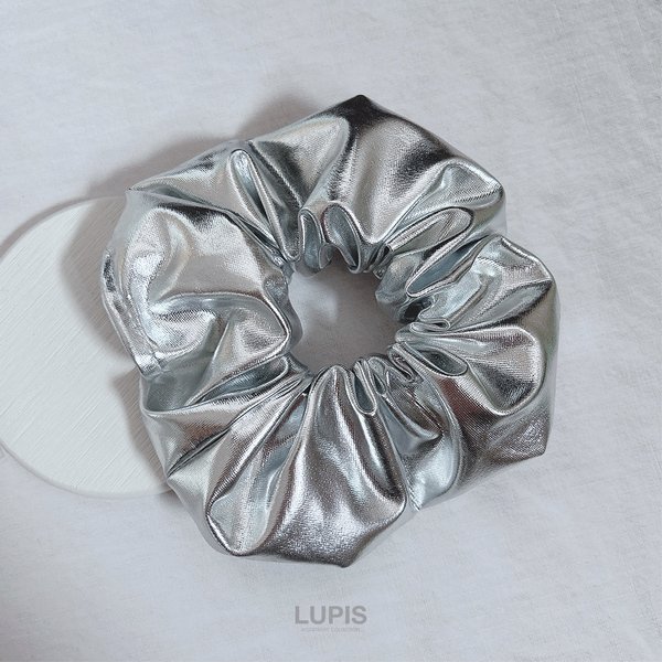 メタリックシュシュ - ヘアアクセサリーを激安で通販販売