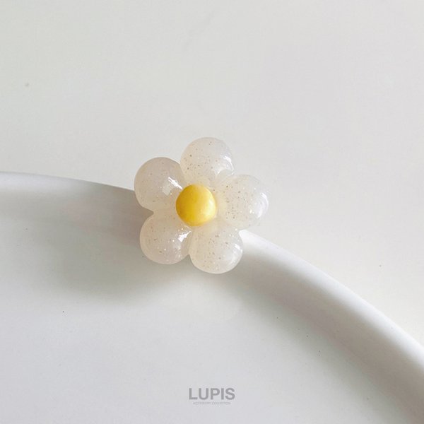ぷっくりフラワーピアス - ピアスを激安で通販販売 | プチプラ