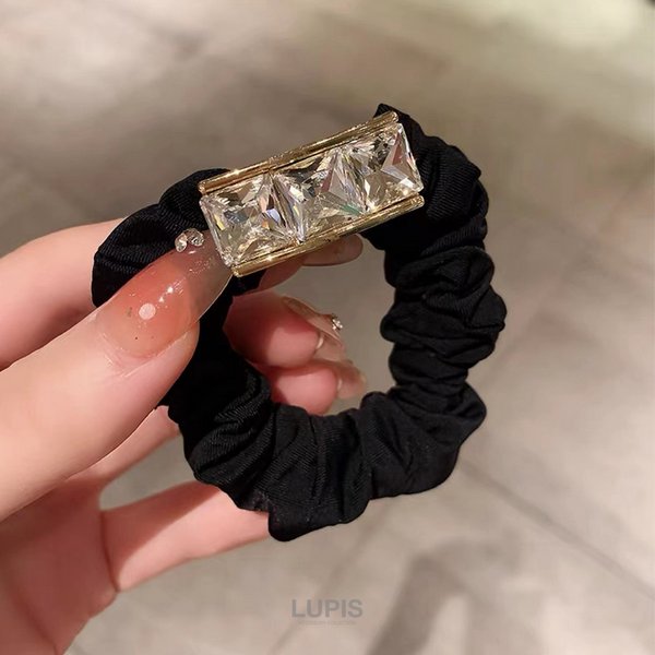 スクエアビジューシュシュヘアゴム - ヘアアクセサリーを激安で通販