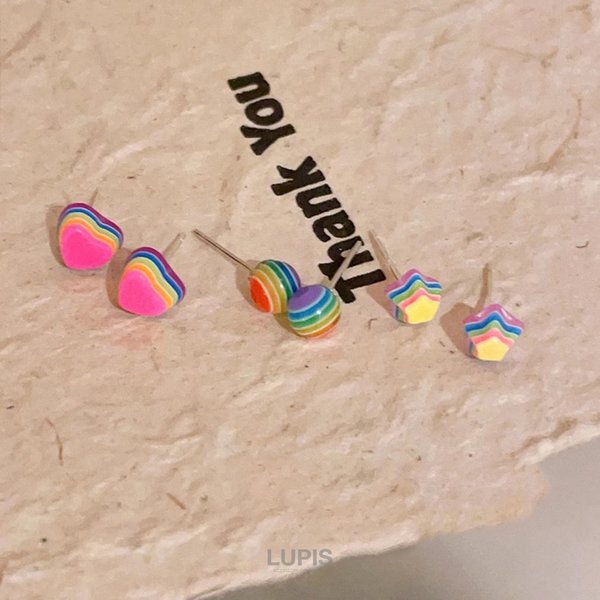 カラフル キャンディベアと虹色ハート♡ハッピーカラーの大ぶりピアス♡ スター×ハートレインボーピアス激安通販 - ピアスを激安で通販販売