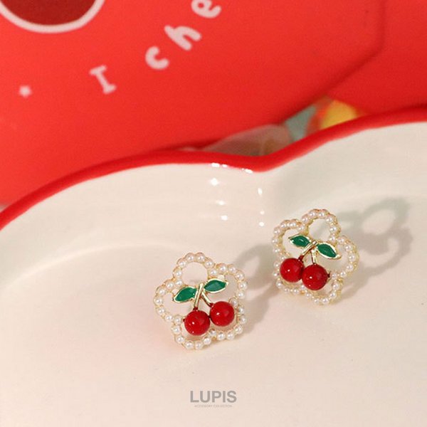 チェリー×パールフラワーピアス激安通販 - ピアスを激安で通販販売