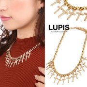 クロスチェーンネックレス