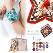 バンダナスカーフ